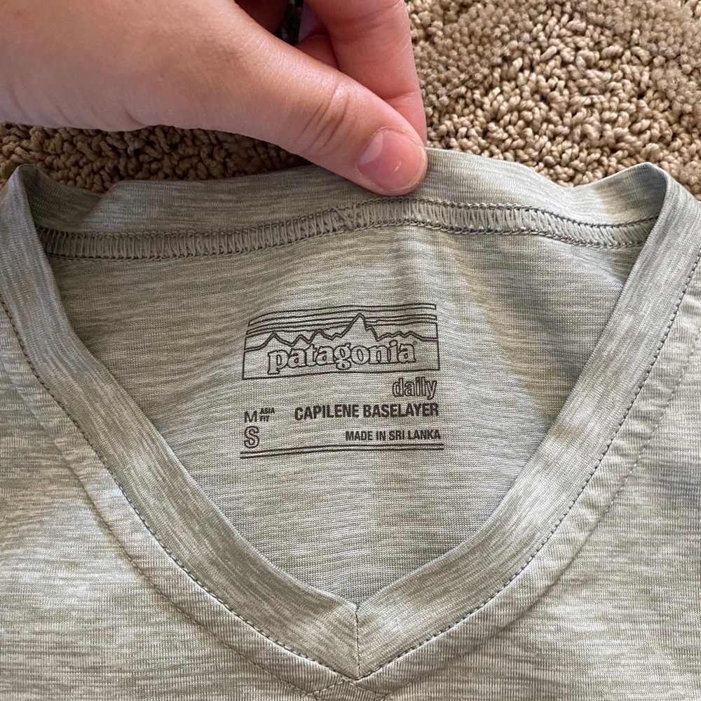 Women’s Small Patagonia Tee